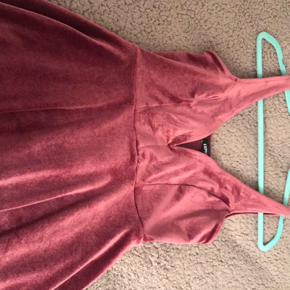 Dress - Picture 4 of 4